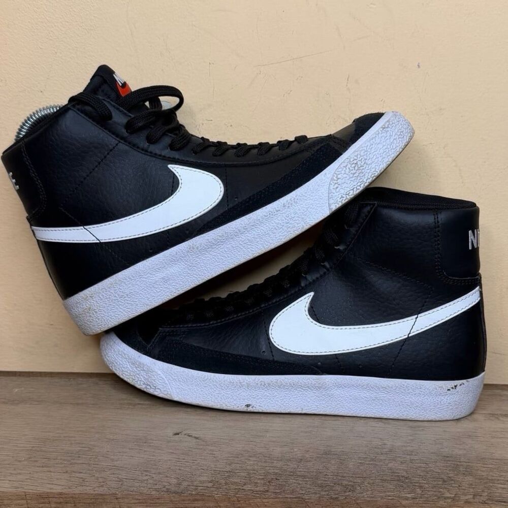 Nike Blazer Mid '77 Vintage sneakers Big kids size 5.5  black white shoes